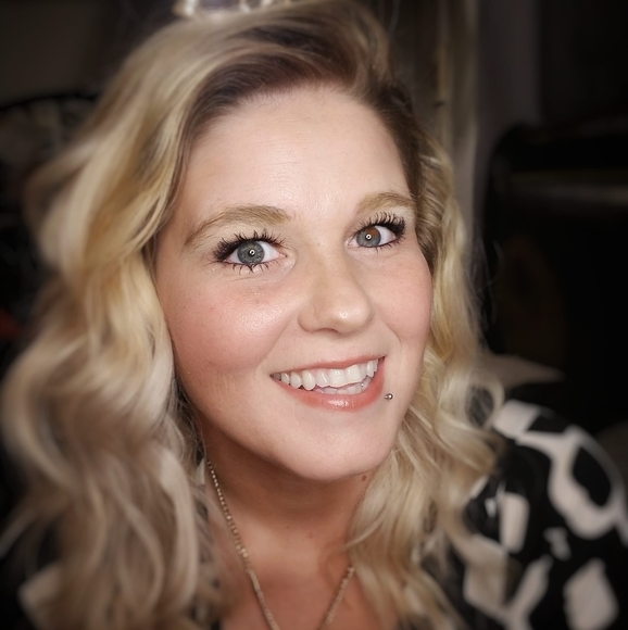 Meet your Posher, Rosetta - Picture 1 of 1